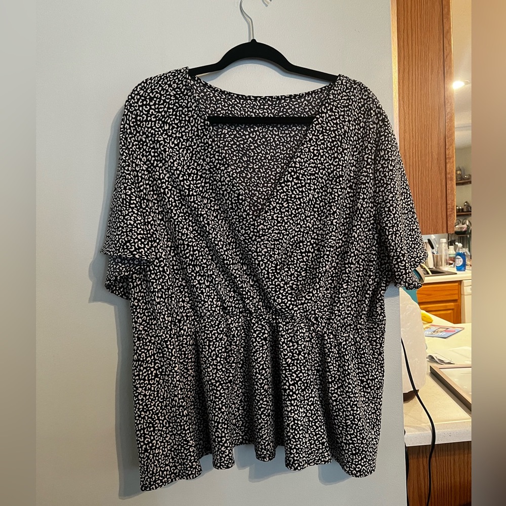 Flowy top